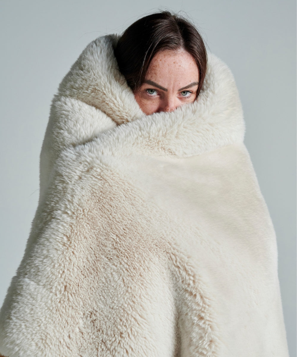 Plaid Fausse fourrure Polar Bear beige