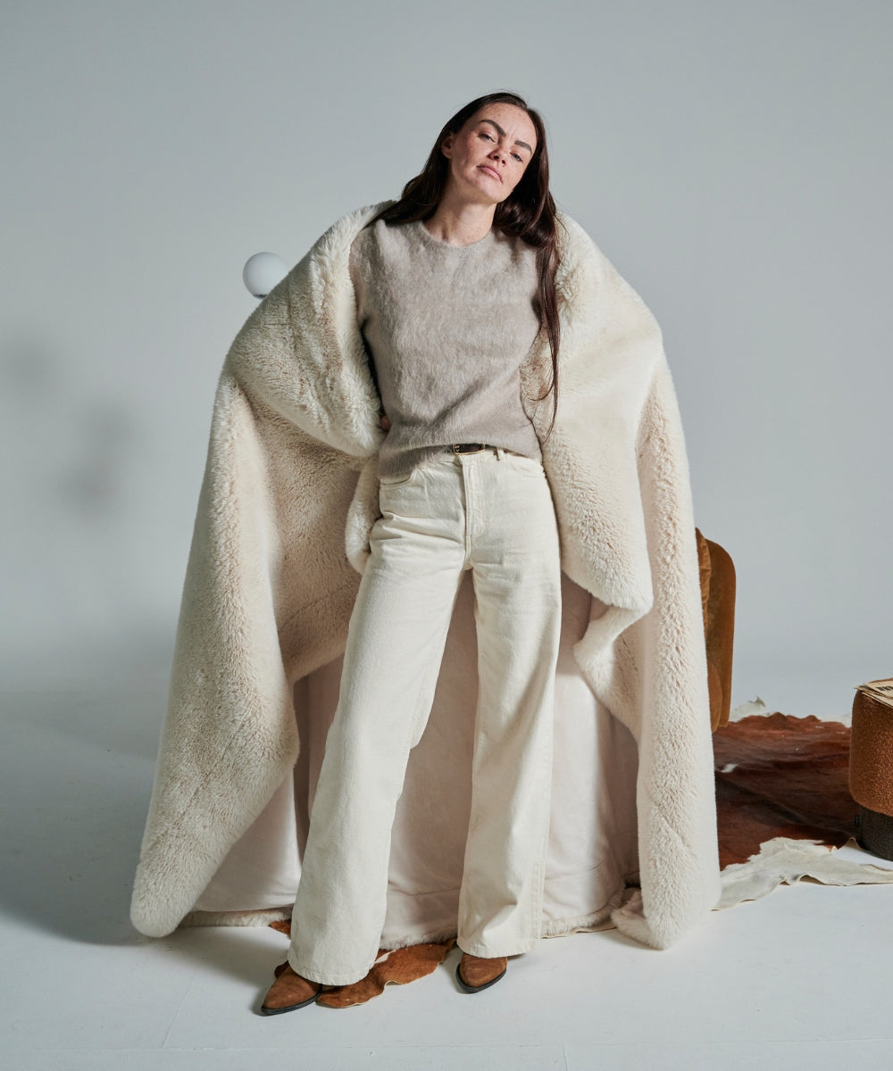 Plaid Fausse fourrure Polar Bear beige thumbnail 4