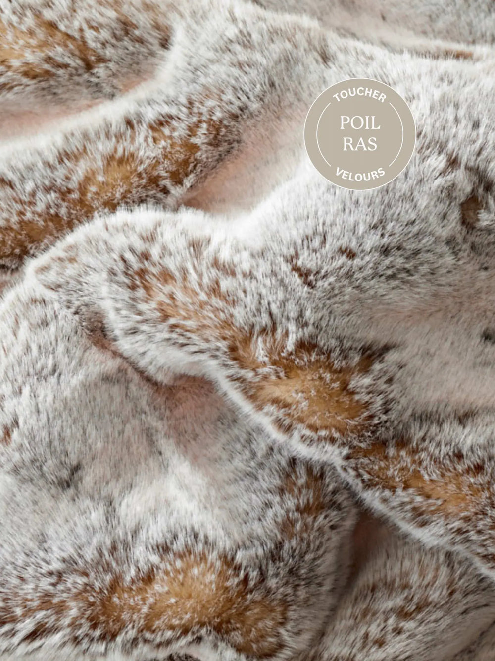 Plaid fausse fourrure Frisson marron WARO – zoom texture poil ras