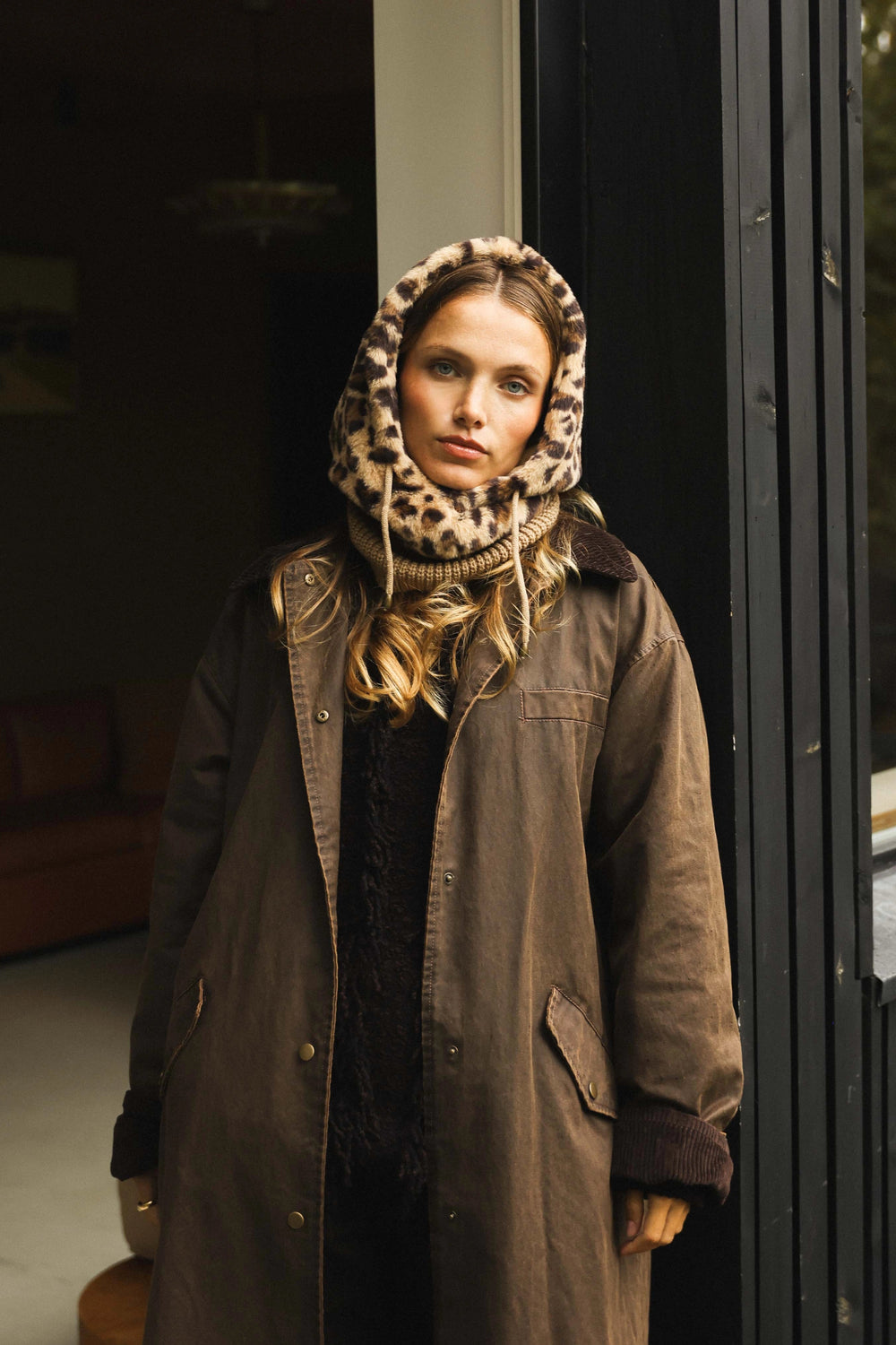 Cagoule fausse fourrure waro marron pour un look stylé