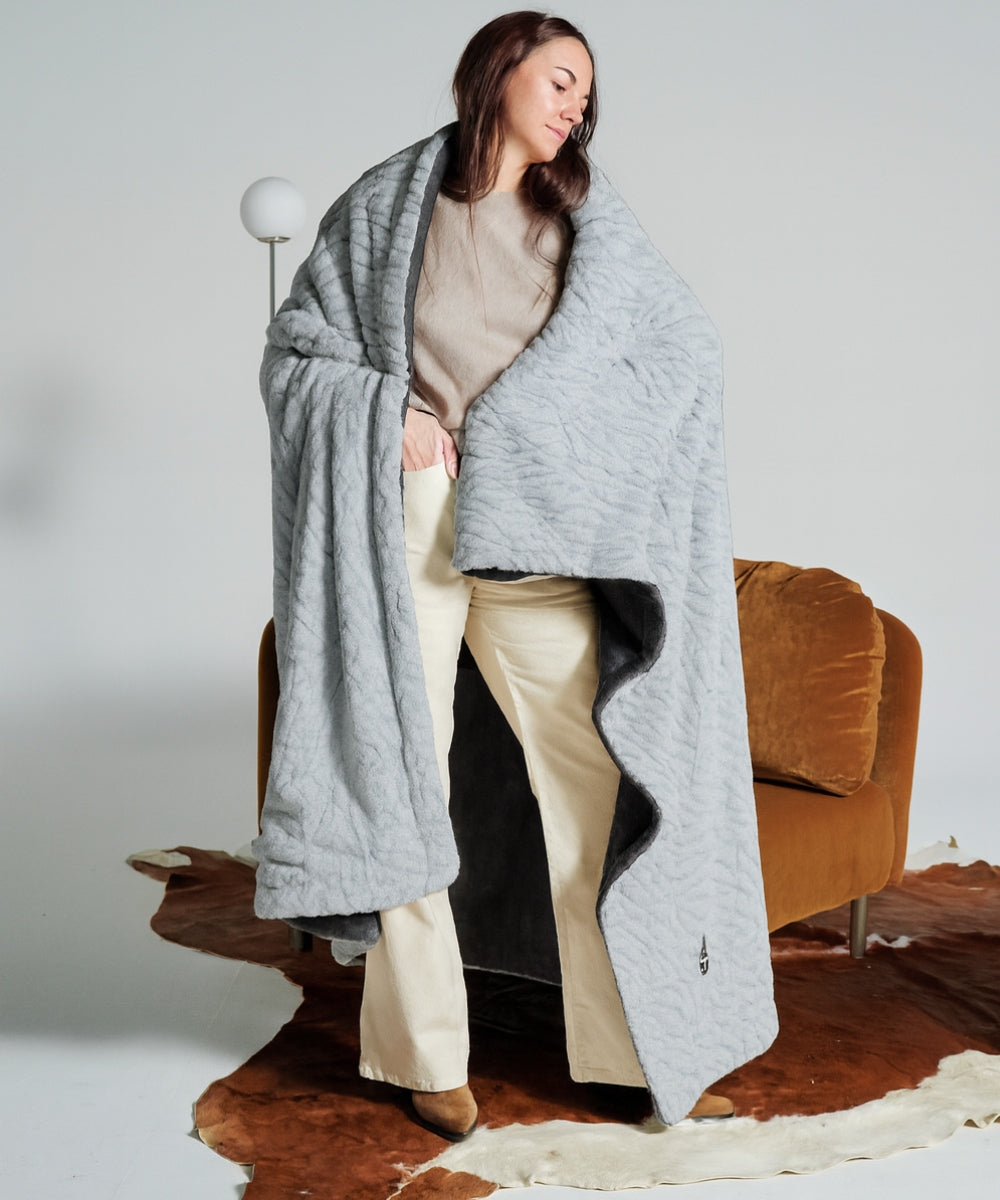 Plaid polaire - Tigre gris thumbnail 4