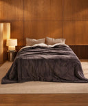 Couvre-lit King Size Gris