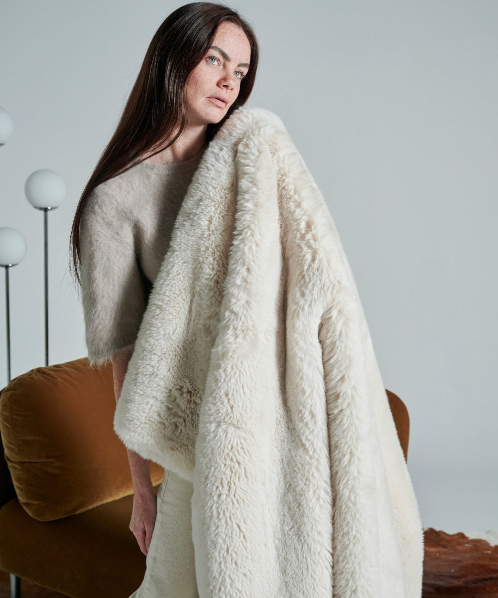 Plaid Fausse fourrure Polar Bear beige thumbnail 3