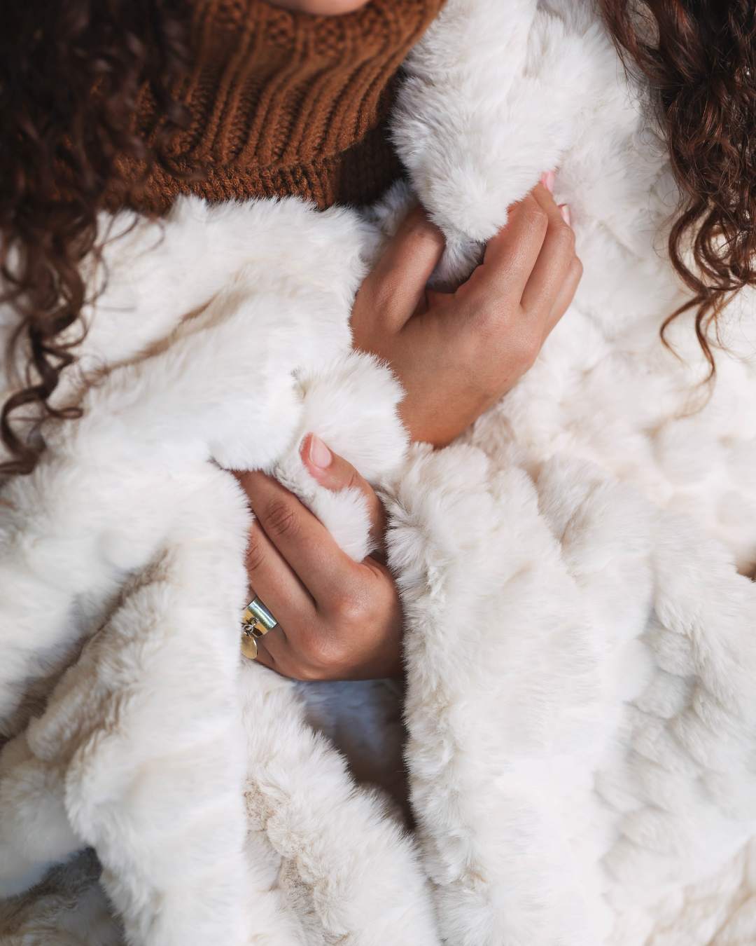 Couvre-lit Fausse Fourrure Galet thumbnail 3