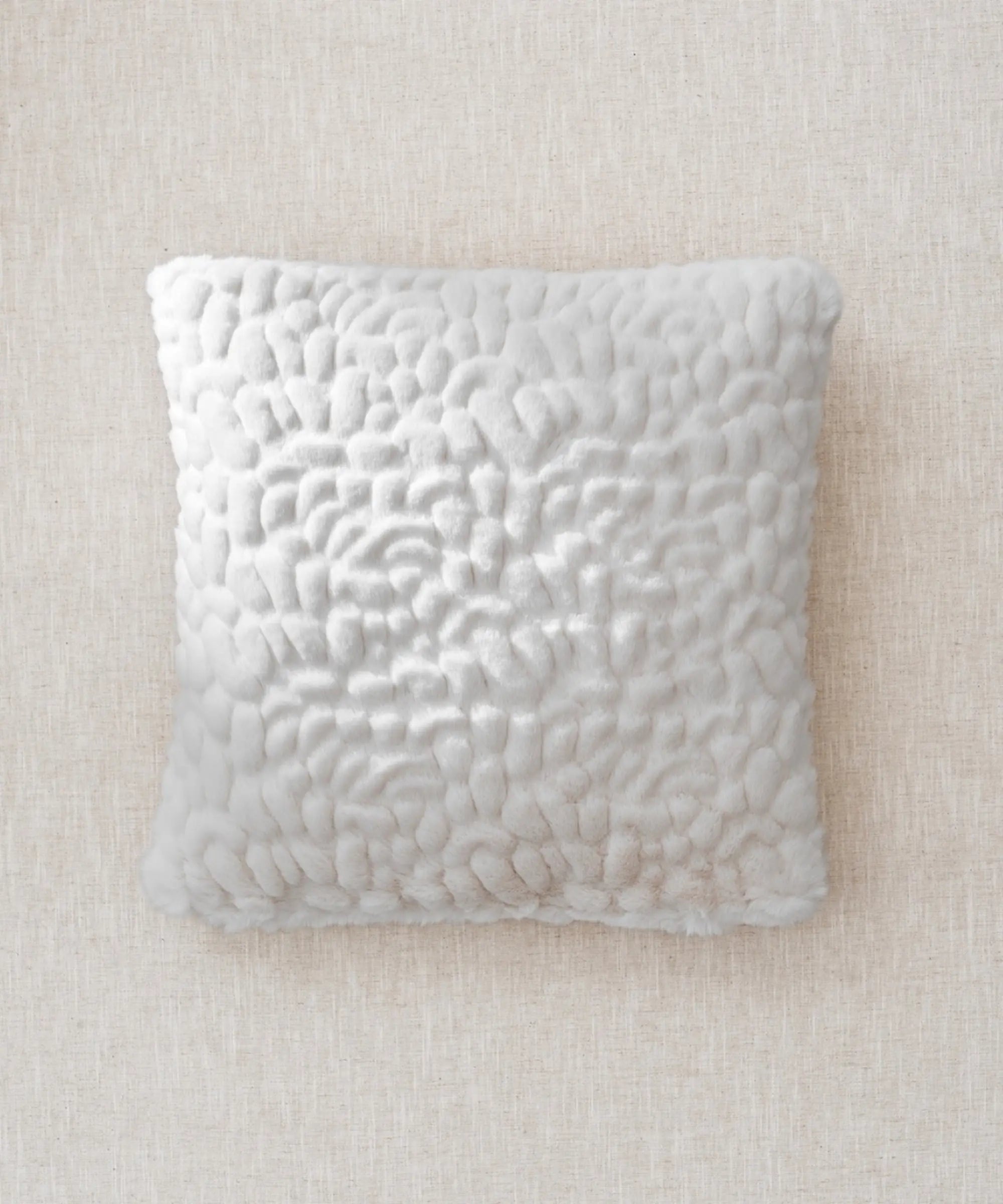 Coussin Fausse Fourrure - Galet blanc