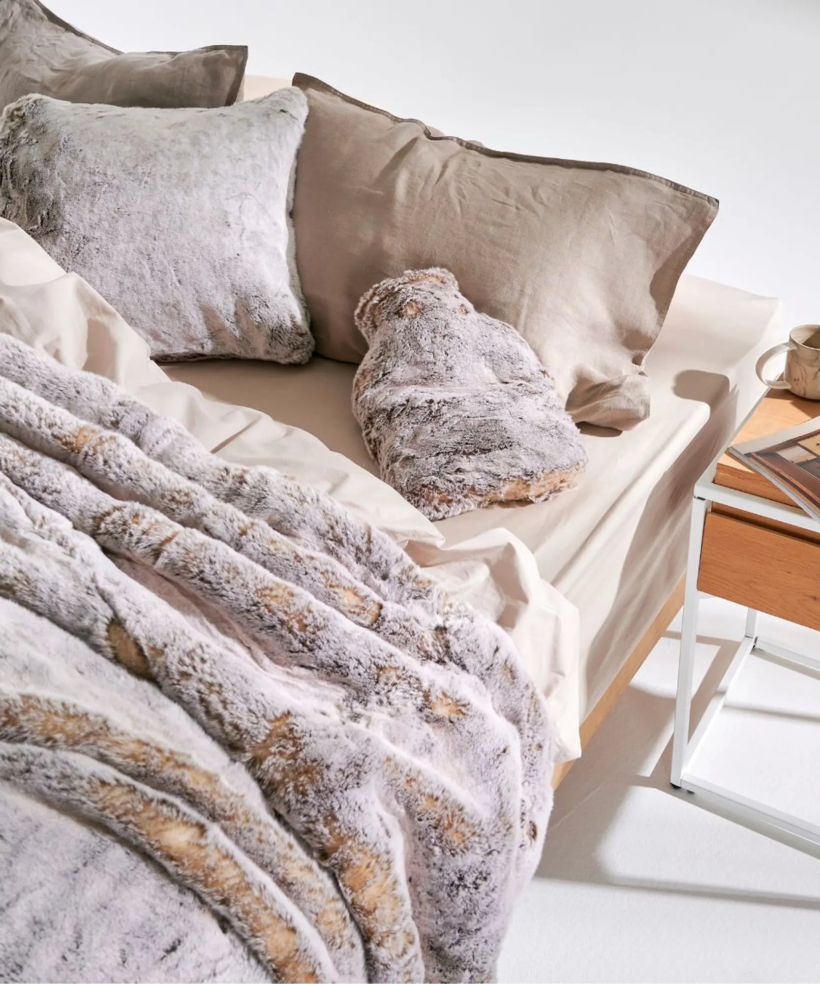 Faux fur bedspread Frisson Naturel brown thumbnail 3