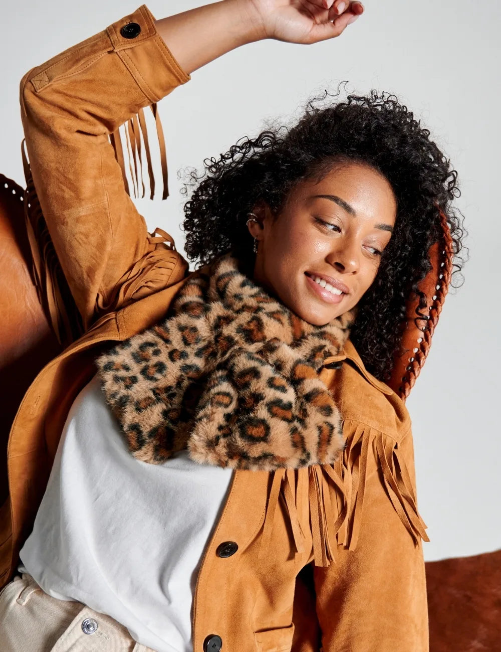 Faux fur scarf - Leopard Premium thumbnail 5