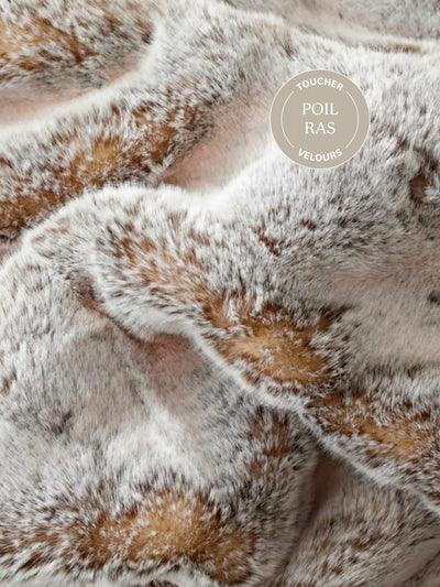 Plaid fausse fourrure Frisson marron WARO – zoom texture poil ras