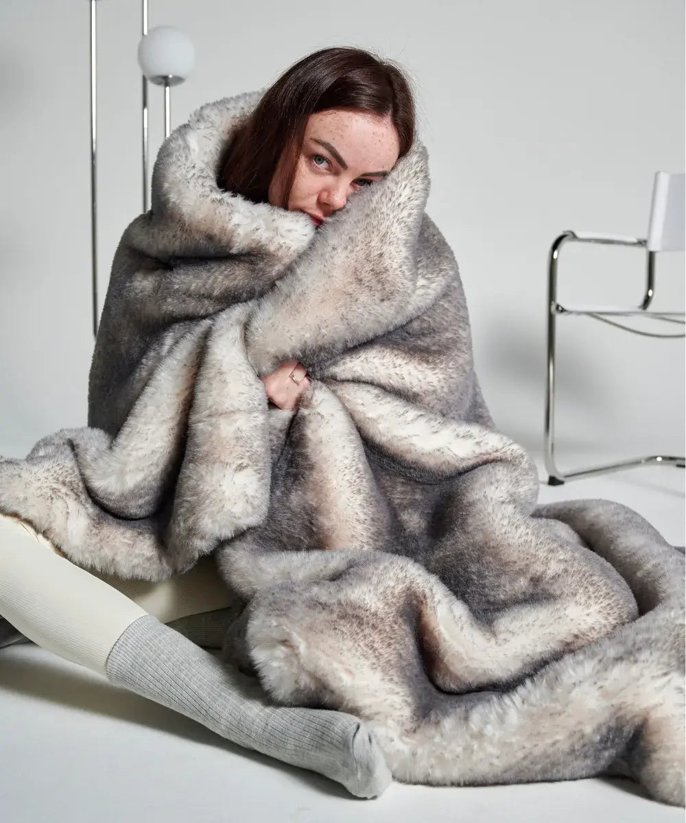 Sensation grey faux fur throw thumbnail 5