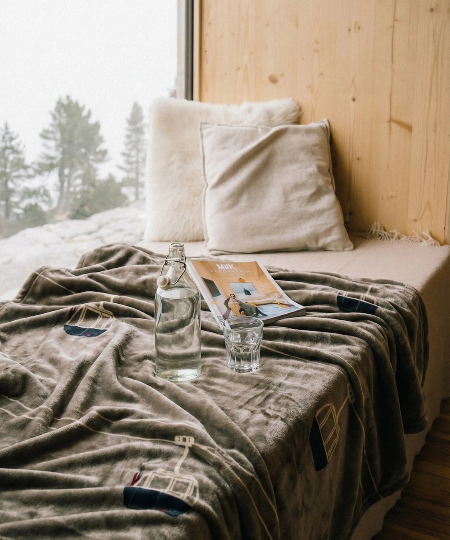 Plaid Polaire - Télécabine Taupe thumbnail 1