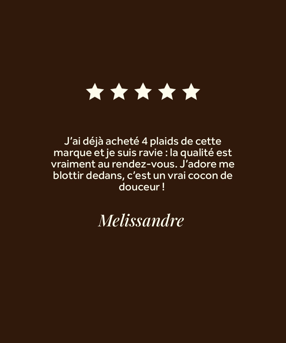 رمية دب قطبي أبيض thumbnail 9