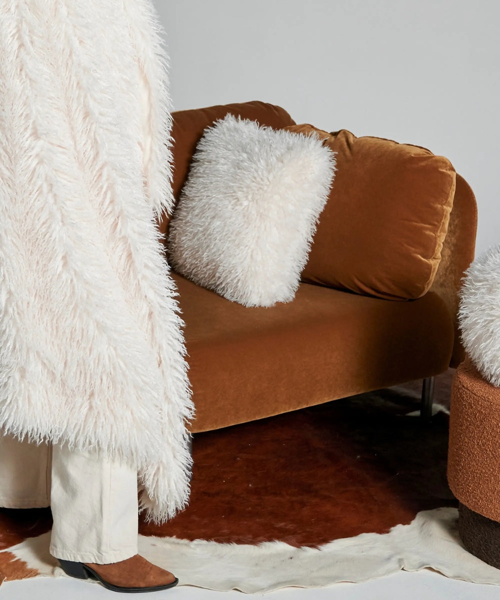 Coussin Fausse Fourrure - Douchka thumbnail 2