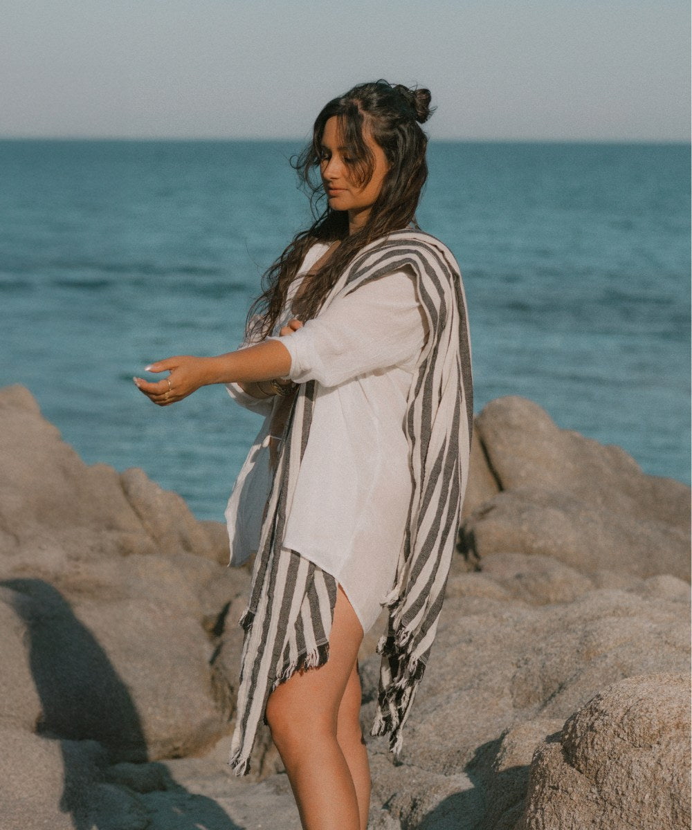 Fouta Rayée Grise thumbnail 3