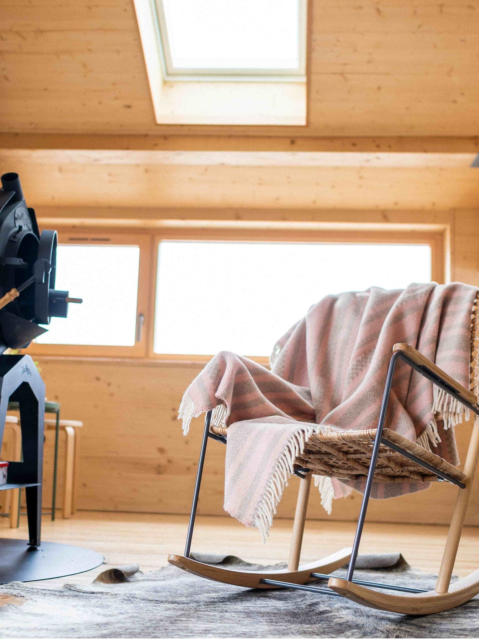 غطاء من الصوف الكولشيك الباسكي thumbnail 2