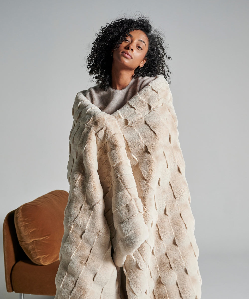 Plaid Fausse Fourrure - Dune thumbnail 3