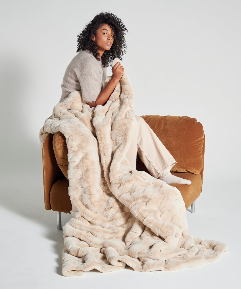 Plaid Fausse Fourrure - Dune thumbnail 5