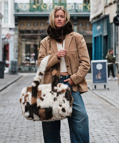 sac weekend fourrure motif vache