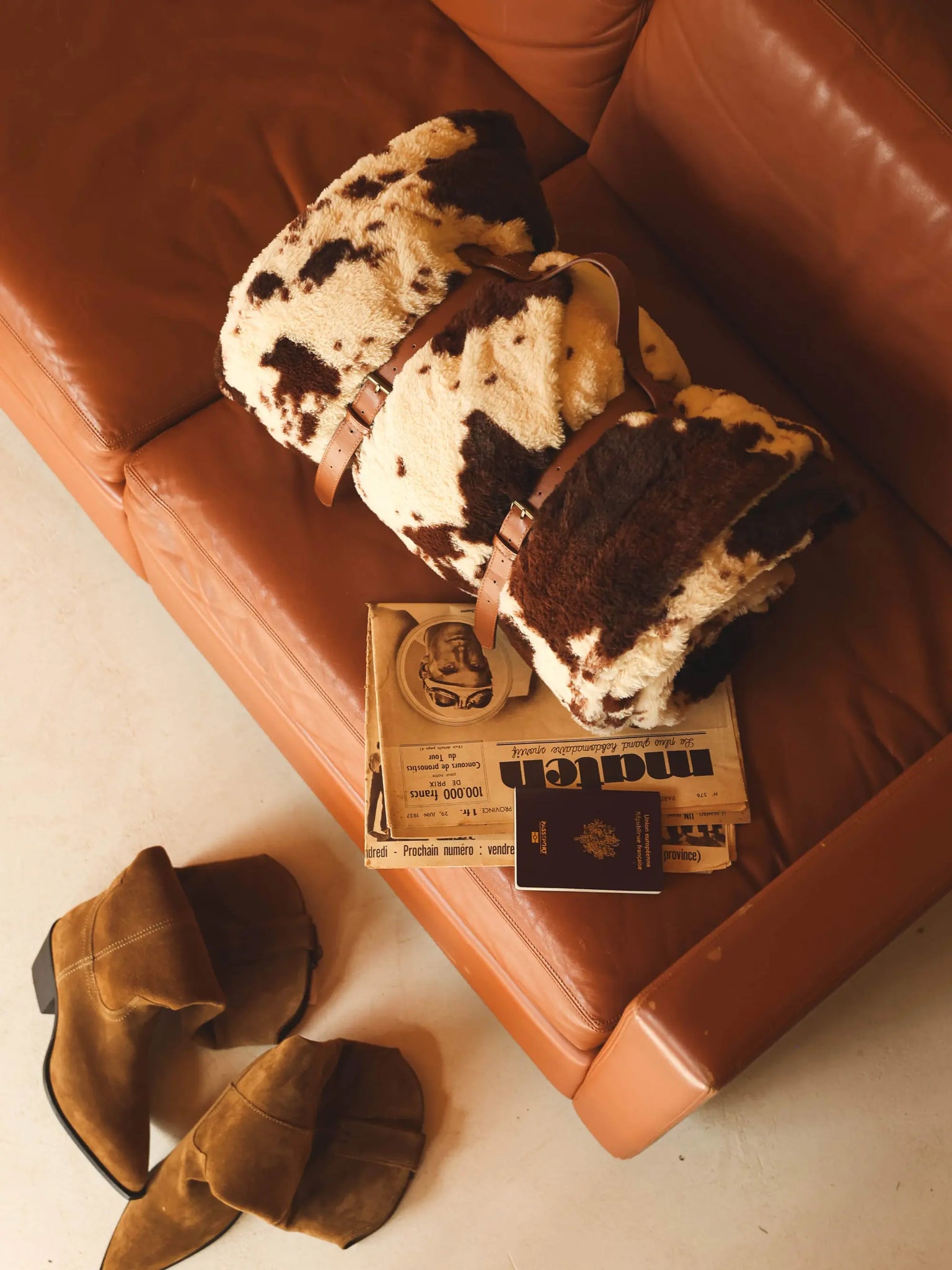 Vegan leather straps thumbnail 3